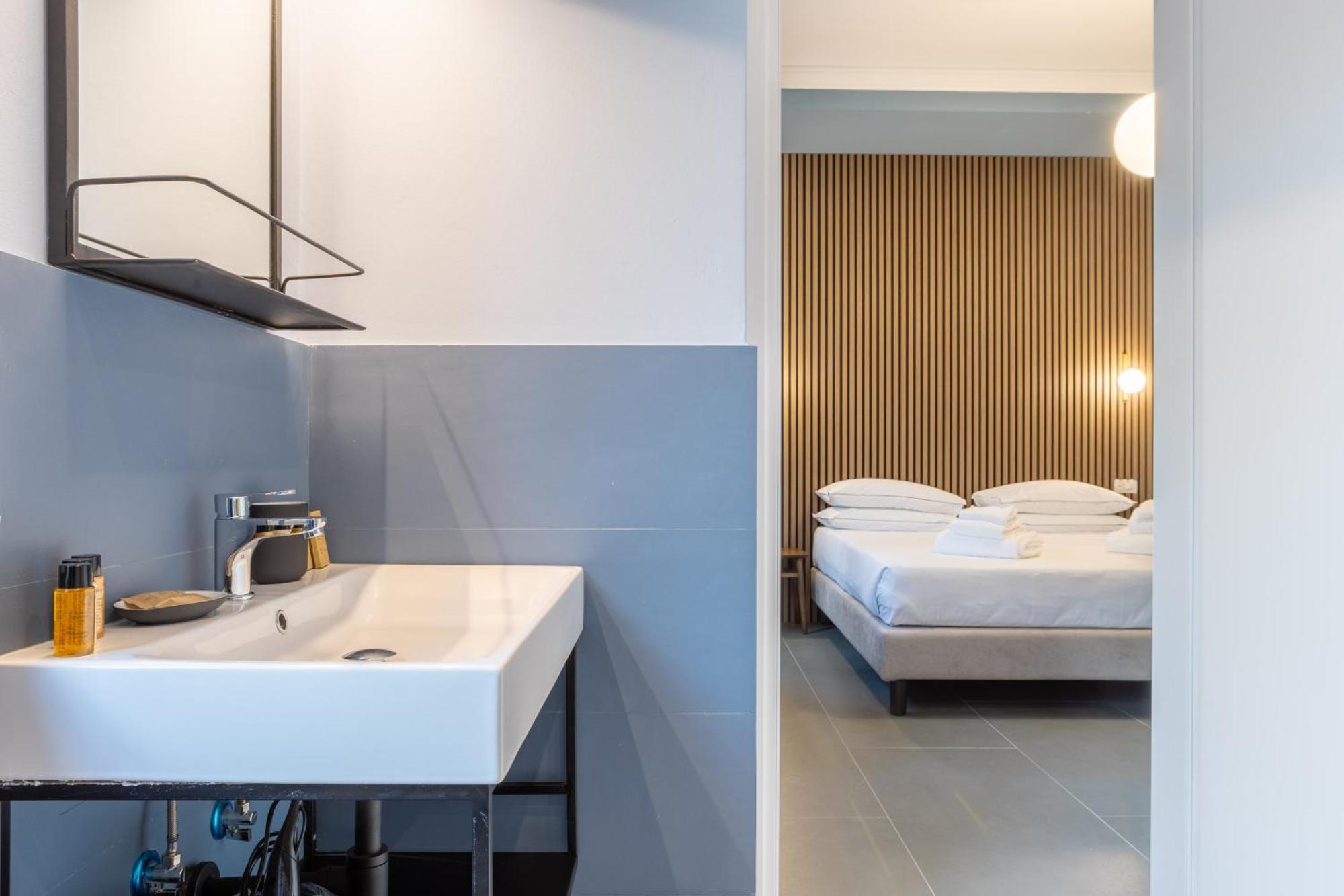 Pier Capponi 17 Rooms & Suites Флоренция Экстерьер фото